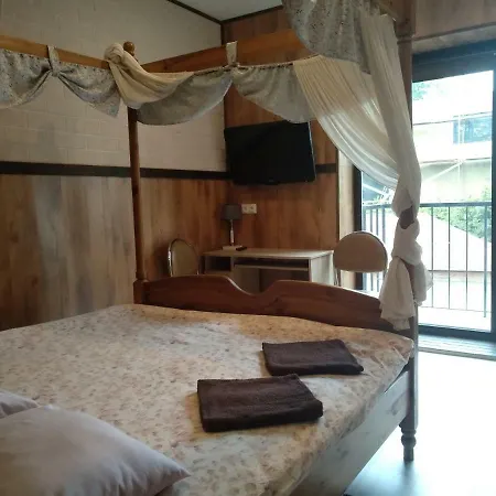 Atrium Otel 2*
